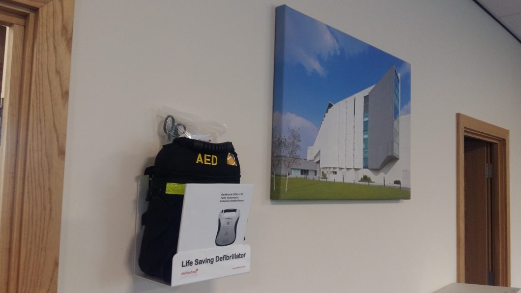 Automatic External Defibrillator Longworth HQ