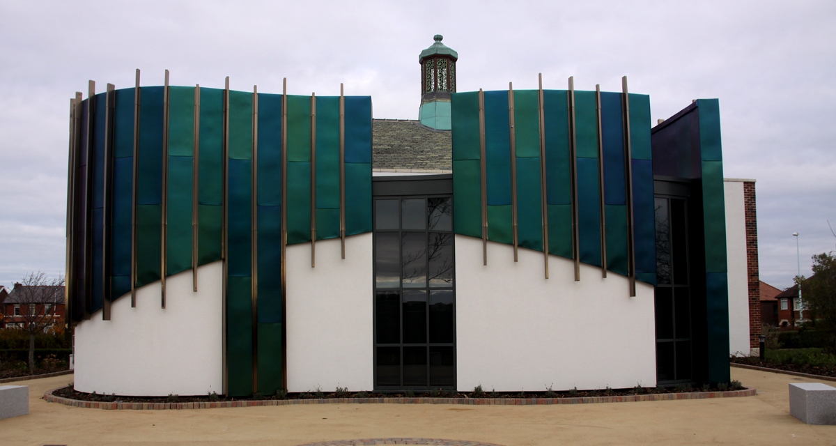 Rimex iridescent stainless steel cladding at Bispham Library 4