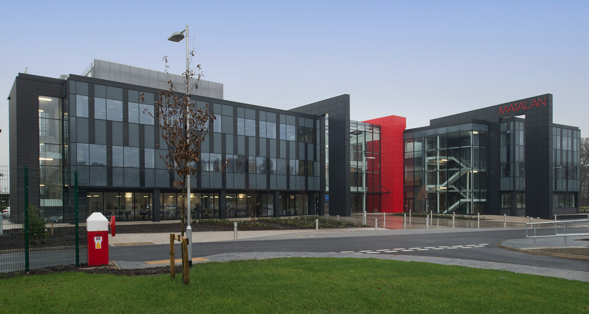 ACM Rainscreen Cladding Matalan HQ Knowsley by Longworth 5