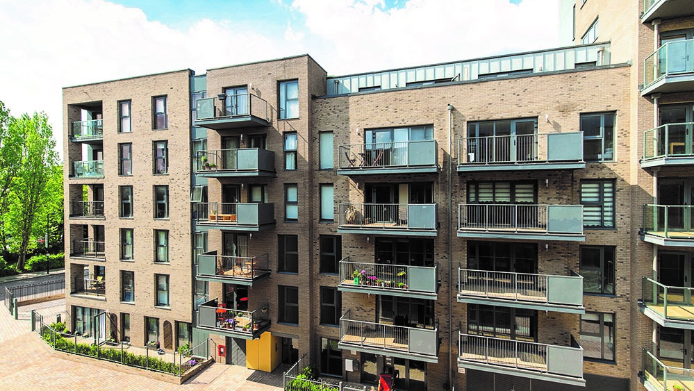 Hackney Green Lanes Longworth Rainscreen Cladding (1)