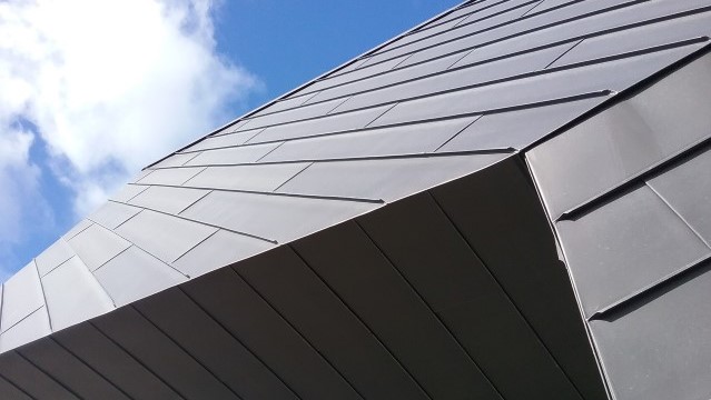 Zinc roofing and cladding Astley Point Longworth standing seam in contrasting directions